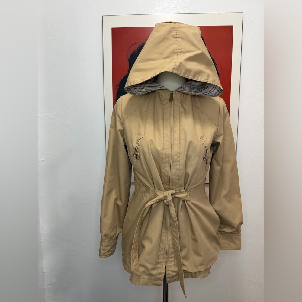 Vintage Tan Hooded Jacket with Plaid Lining
